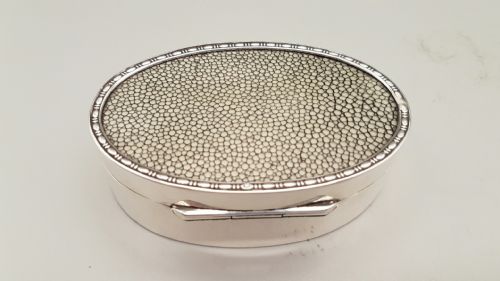 SUPERB SILVER SHAGREEN TRINKET BOX HALLMARKED BIRMINGHAM 1912 - ADDITIONAL PHOTO 1