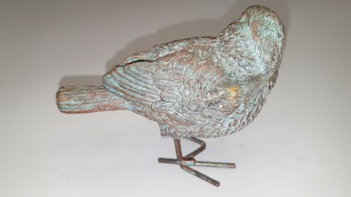 CHARMING VINTAGE FRENCH METAL SPARROW LOVELY MODELLINGCASTING PATINA - ADDITIONAL PHOTO 1