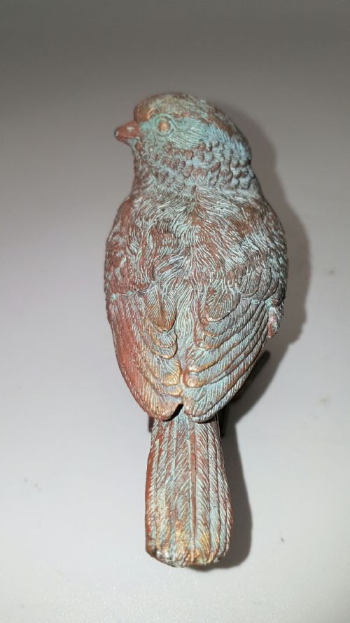 CHARMING VINTAGE FRENCH METAL SPARROW LOVELY MODELLINGCASTING PATINA - ADDITIONAL PHOTO 2