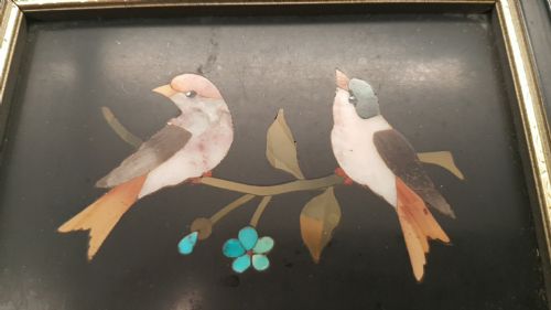 CHARMING ANTIQUE PIETRA DURA FRAMED PICTURE OF TWO BIRDS - ADDITIONAL PHOTO 1