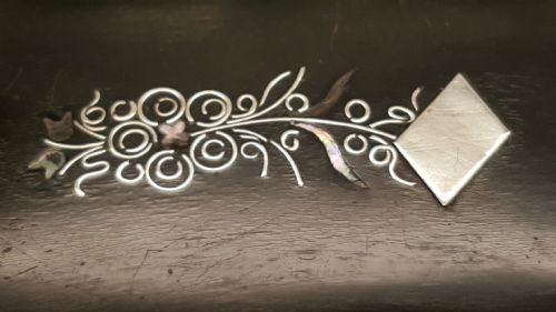 NICE ANTIQUE HORN AND TORTOISESHELL SNUFF BOX WITH SILVER PIQU DECORATION - ADDITIONAL PHOTO 1