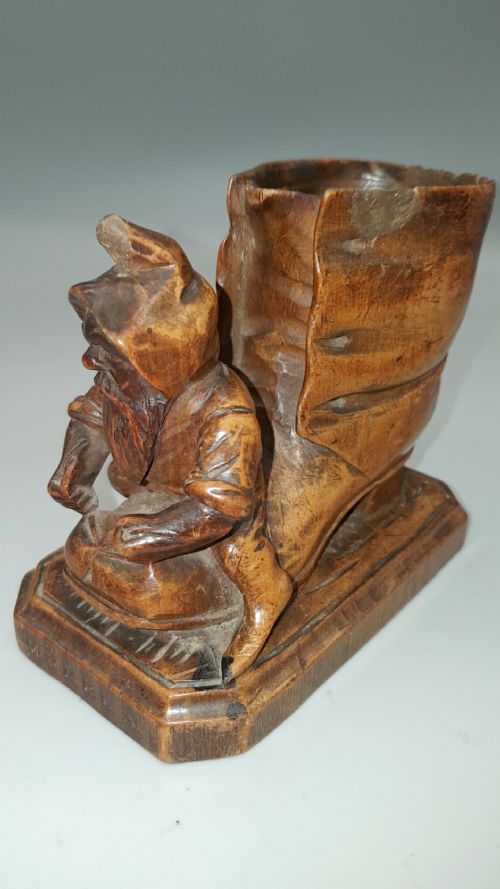 RARE SWISS 19TH CENTURY TREEN WALNUT FIGURE ASTRIDE A BOOT - ADDITIONAL PHOTO 1