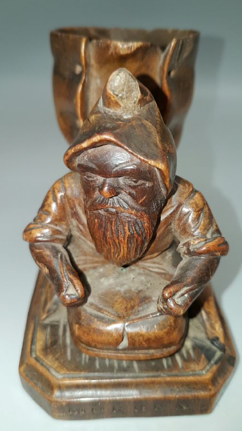 RARE SWISS 19TH CENTURY TREEN WALNUT FIGURE ASTRIDE A BOOT - ADDITIONAL PHOTO 2