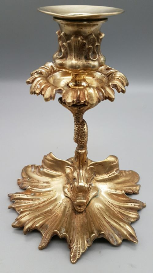 LOVELY PAIR OF GILDED BRASS VICTORIAN DOLPHIN CANDLESTICKS - ADDITIONAL PHOTO 2