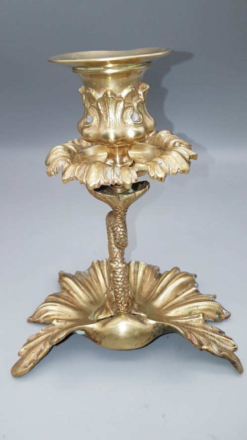 LOVELY PAIR OF GILDED BRASS VICTORIAN DOLPHIN CANDLESTICKS - ADDITIONAL PHOTO 5