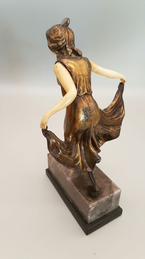 NICE ORIGINAL ART DECO BRONZE AND IVORY FIGURE OF A LADY ON MARBLE AND BRONZE BASE - ADDITIONAL PHOTO 2