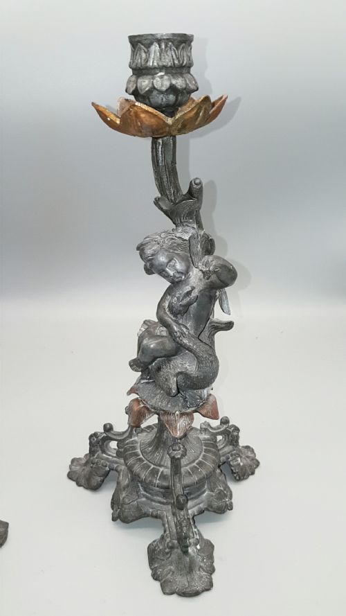CHARMING PAIR OF FRENCH PUTTI CANDLEHOLDERS IN THE STYLE OF SYLVAIN KINSBURGER - ADDITIONAL PHOTO 4