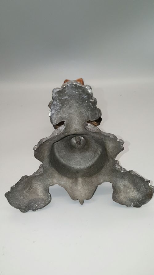 CHARMING PAIR OF FRENCH PUTTI CANDLEHOLDERS IN THE STYLE OF SYLVAIN KINSBURGER - ADDITIONAL PHOTO 8