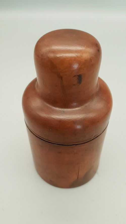 ANTIQUE FRUITWOOD TREEN CONTAINER WITH PERFUME BOTTLE - ADDITIONAL PHOTO 5