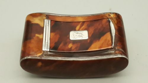 LOVELY VICTORIAN TORTOISESHELL AND SILVER SNUFF BOX - ADDITIONAL PHOTO 1