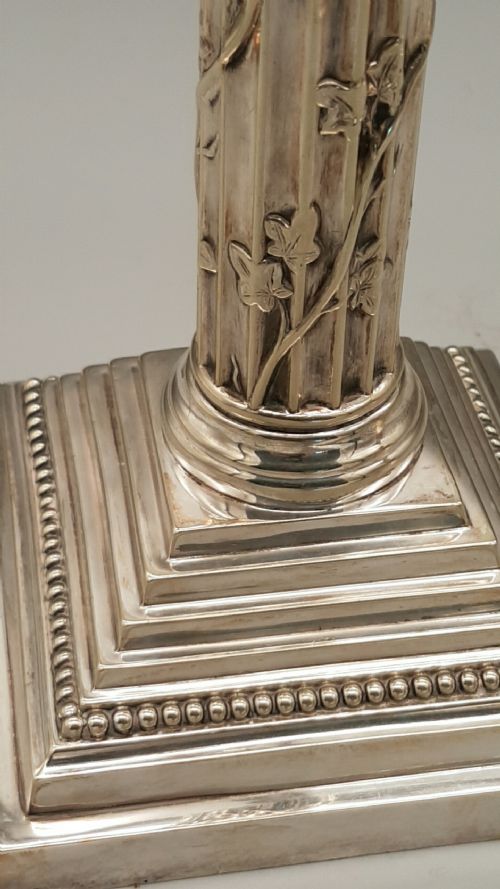 SUPERB PAIR OF LATE 19TH CENTURY SHEFFIELD PLATE CANDLESTICKS BY THOMAS BRADBURY SONS - ADDITIONAL PHOTO 8