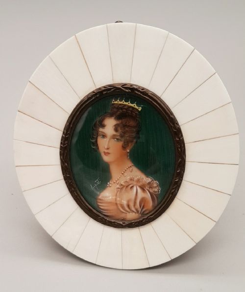 superb 18th19thc italian miniature portrait of a lady period frame signed - CATEGORY: ANTIQUE ART - DATED 19TH CENTURY