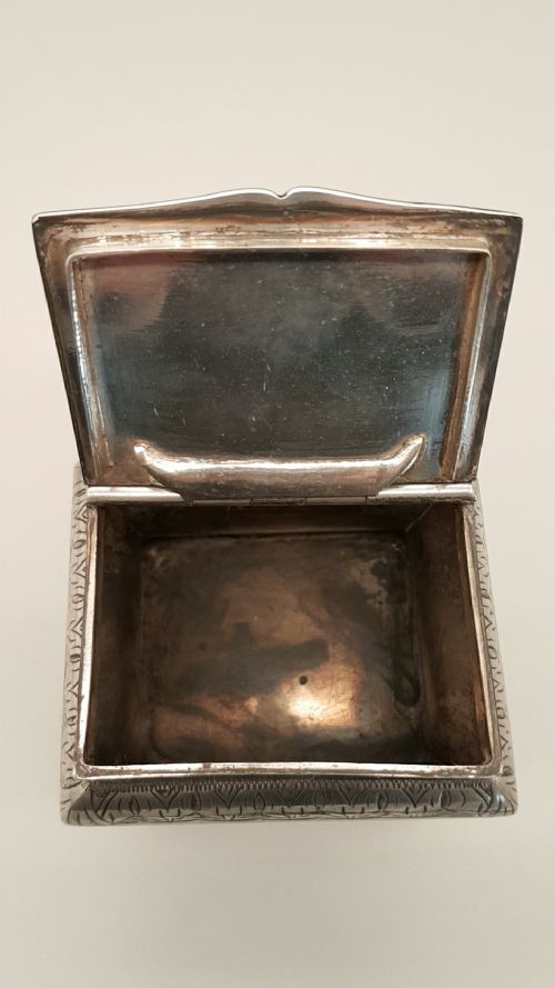 RARE VICTORIAN SILVER PLATE TEA CADDY WITH BALL FEET BY WILLIAM BRIGGS OF SHEFFIELD - ADDITIONAL PHOTO 5