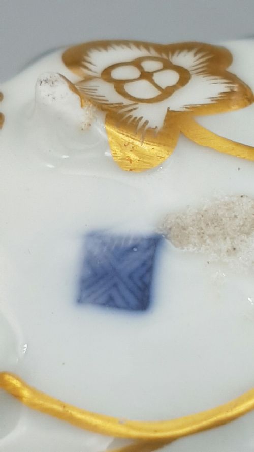 DELIGHTFUL ANTIQUE VICTORIAN LEAF SHAPED BUTTER BOAT BY SAMSON PARIS - ADDITIONAL PHOTO 3