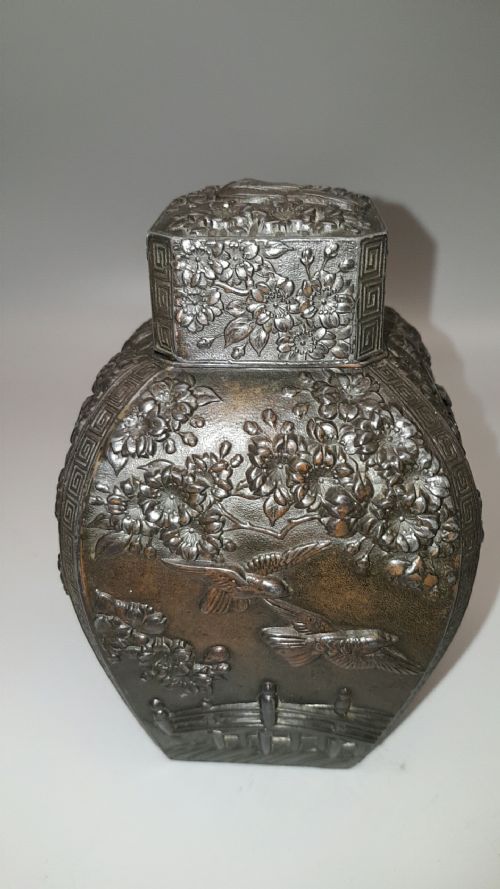 LOVELY UNUSUAL JAPANESE 19THC MEIJI BRONZE TEA CADDY - ADDITIONAL PHOTO 1