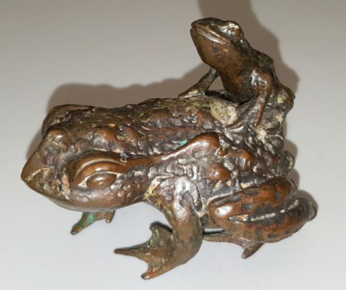 NICE JAPANESE MEIJI 19THC BRONZE TOAD FIGURINE - ADDITIONAL PHOTO 2