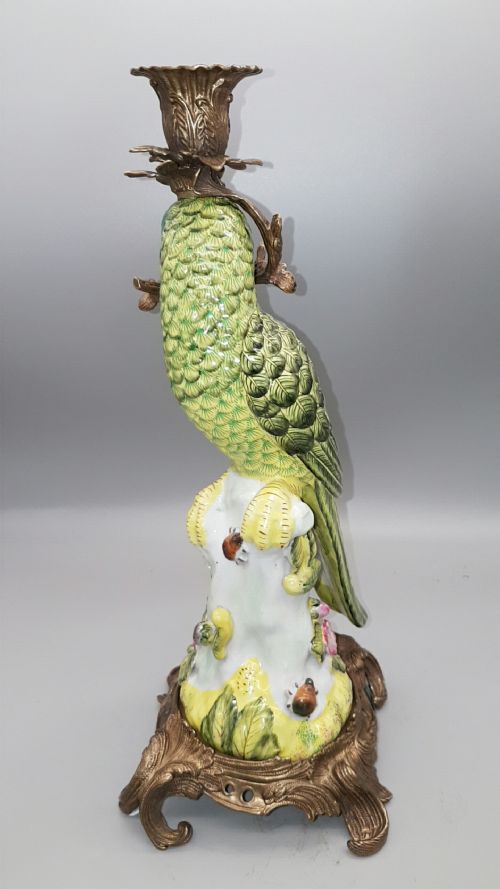 BEAUTIFUL PAIR OF 19THC HANDPAINTED PORCELAIN PARROT CANDLESTICKS - ADDITIONAL PHOTO 3