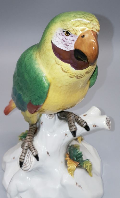 ludwigsburg late 19thc handpainted porcelain parrot - CATEGORY: ANTIQUE CERAMICS - DATED 19TH CENTURY