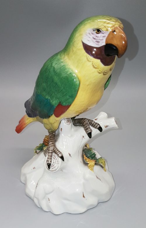 LUDWIGSBURG LATE 19THC HANDPAINTED PORCELAIN PARROT - ADDITIONAL PHOTO 1