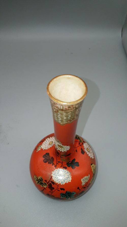 EXQUISITE JAPANESE MEIJI SATSUMA PORCELAIN VASE BY KUSUBE SENNOSUKE - ADDITIONAL PHOTO 4