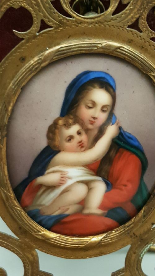 VICTORIAN HOLY WATER STOUP WITH A HANDPAINTED CERAMIC PLAQUE OF THE VIRGIN AND CHILD - ADDITIONAL PHOTO 2