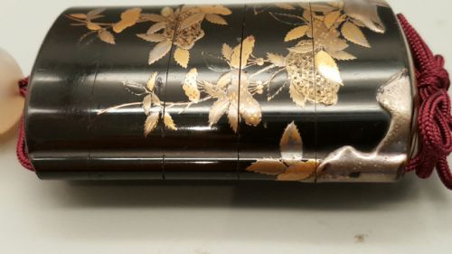 NICE MEIJI LATE 19THC JAPANESE FOURCASE LACQUER INRO DEPICTING FLOWERS AND ROCKS - ADDITIONAL PHOTO 2