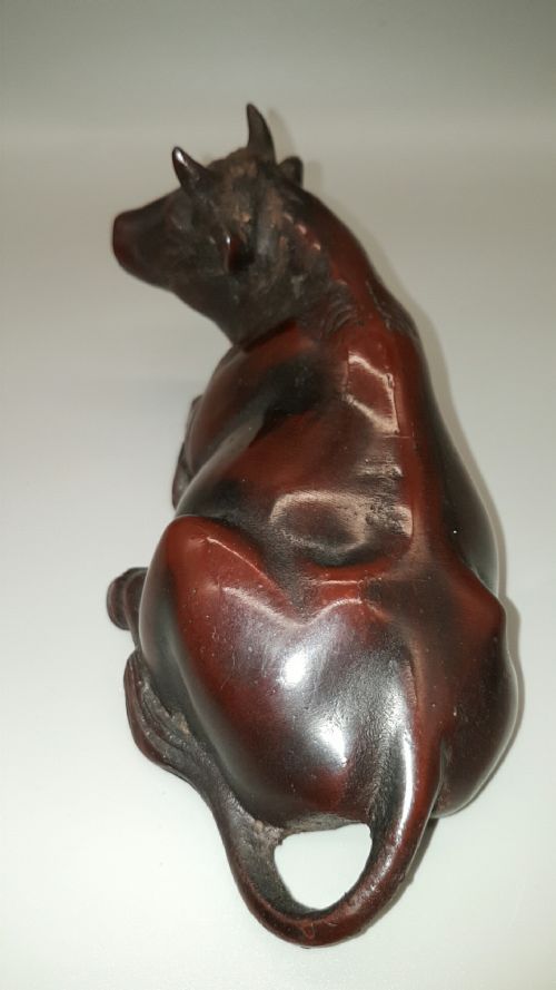 LOVELY JAPANESE MEIJI BRONZE OF A RECLINING COW - ADDITIONAL PHOTO 2