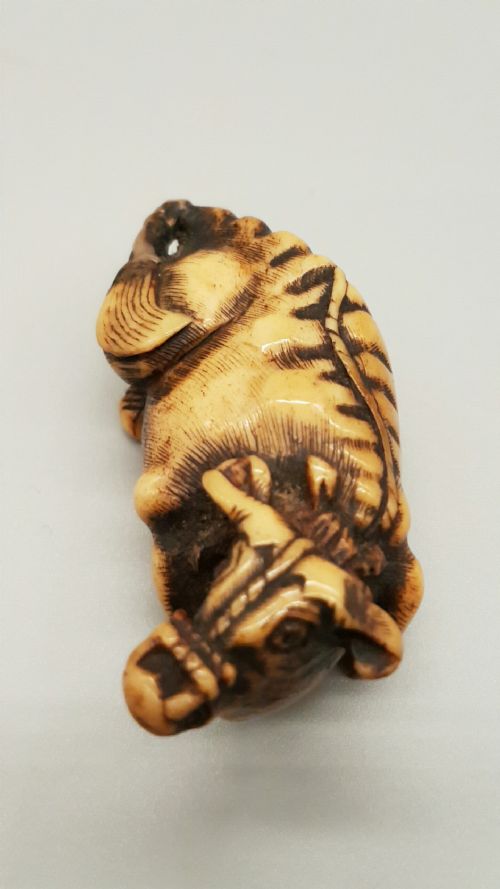 JAPANESE EDOMEIJI STAG ANTLER OX NETSUKE - ADDITIONAL PHOTO 3