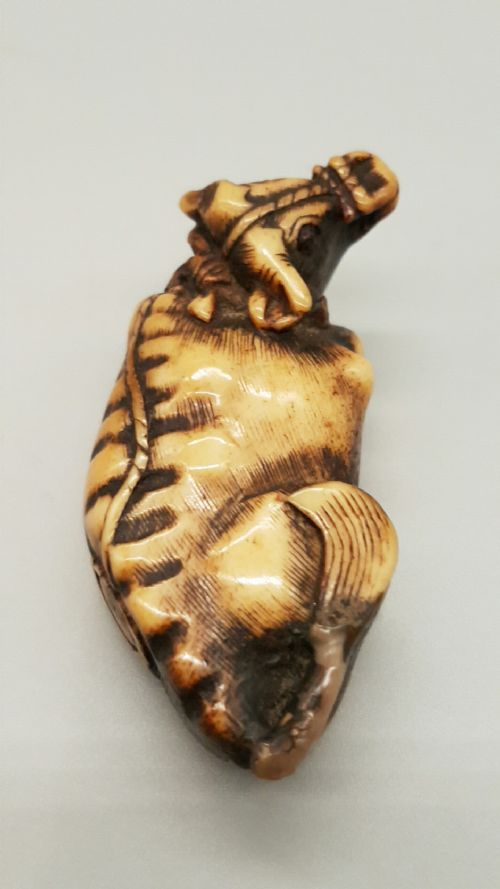 JAPANESE EDOMEIJI STAG ANTLER OX NETSUKE - ADDITIONAL PHOTO 4
