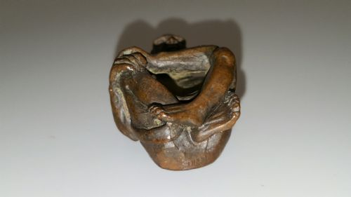 RARE MEIJI JAPANESE MINIATURE BRONZE OF SEATED ELDERLY HOLY MAN - ADDITIONAL PHOTO 6