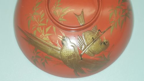 NICE JAPANESE MEIJI LACQUER SAKE CUP WITH BIRD DESIGN - ADDITIONAL PHOTO 2