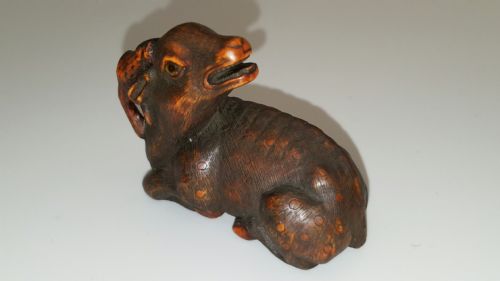 superb japanese meiji boxwood netsuke of a reclining stag unsigned - CATEGORY: ANTIQUE SCULPTURES - DATED 19TH CENTURY