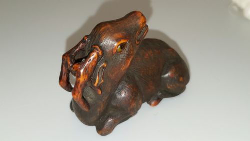 SUPERB JAPANESE MEIJI BOXWOOD NETSUKE OF A RECLINING STAG UNSIGNED - ADDITIONAL PHOTO 2