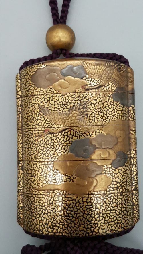 OUTSTANDING JAPANESE MEIJI 19THC GOLD TAKAMAKIE INRO DEPICTING REDCROWNED CRANES - ADDITIONAL PHOTO 2