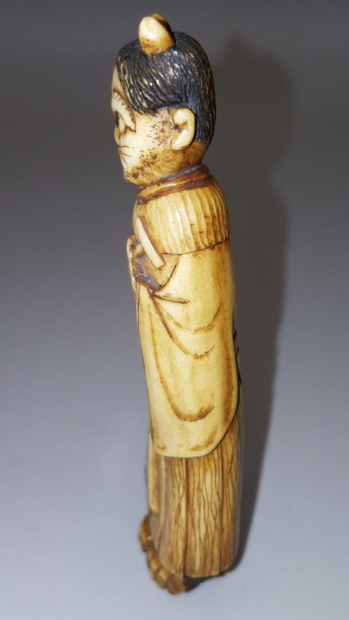 RARE JAPANESE MEIJI 19THC STAG ANTLER NETSUKE OF ONI DEMON - ADDITIONAL PHOTO 2
