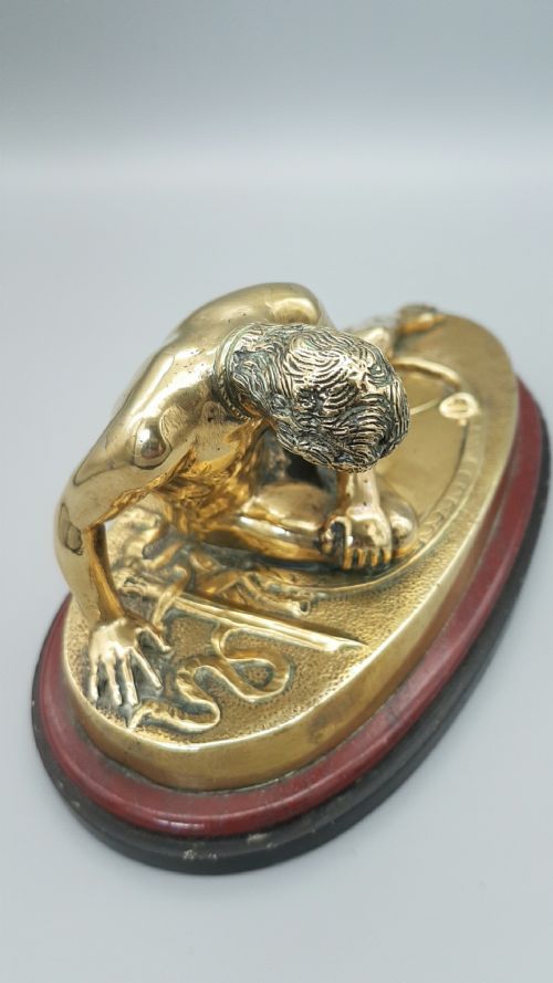 BEAUTIFUL ANTIQUE 'DYING GAUL' OR GLADIATOR BRASS SCULPTURE - ADDITIONAL PHOTO 2