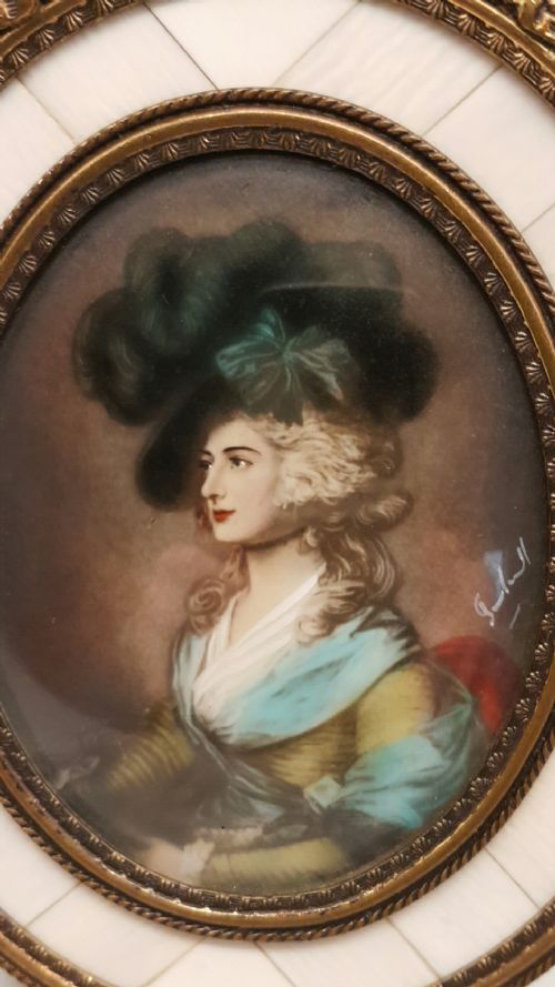 TWO MINIATURE PORTRAITS CA 1900 IN PERIOD GILT BRASS OVAL FRAMES - ADDITIONAL PHOTO 6