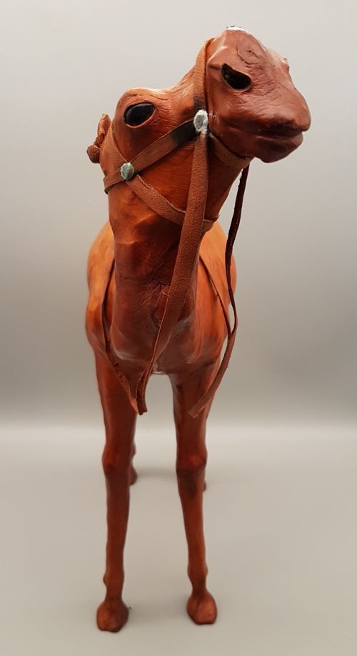 SMALL VINTAGE BACTRIAN TWOHUMPED LEATHER CAMEL WITH GLASS EYES - ADDITIONAL PHOTO 3