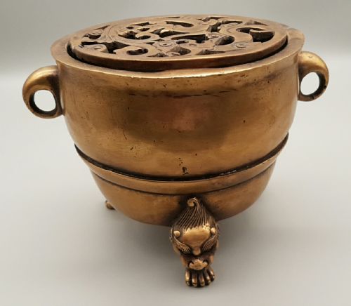 ANTIQUE 19THC CHINESE THREELEGGED BRONZE TEA STOVE - ADDITIONAL PHOTO 1