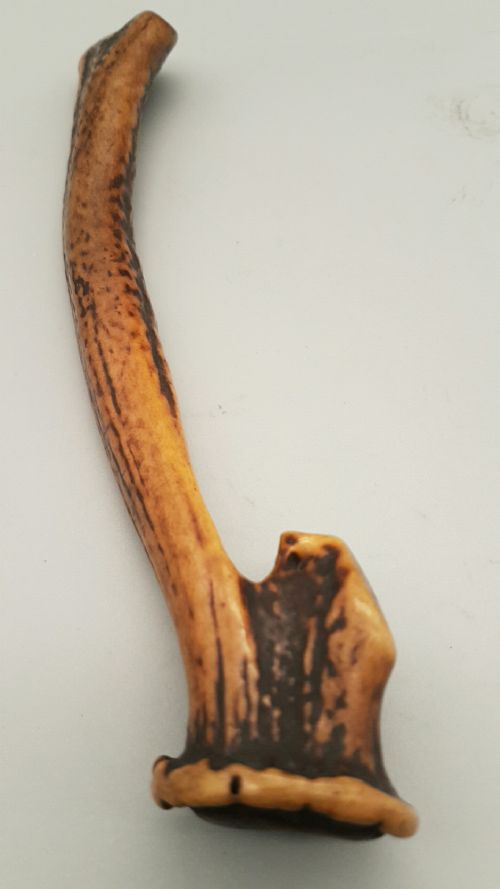 TWO JAPANESE EDO MID 19THC STAG ANTLER PIPECASES KISERUZUTSU AND PIPE - ADDITIONAL PHOTO 4