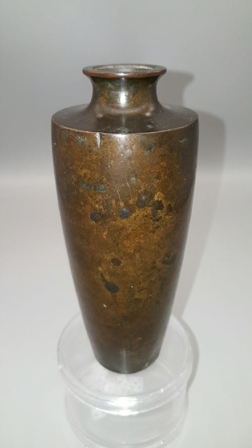 SMALL JAPANESE MEIJI 19THC BRONZE VASE WITH MT FUJI SUN - ADDITIONAL PHOTO 4