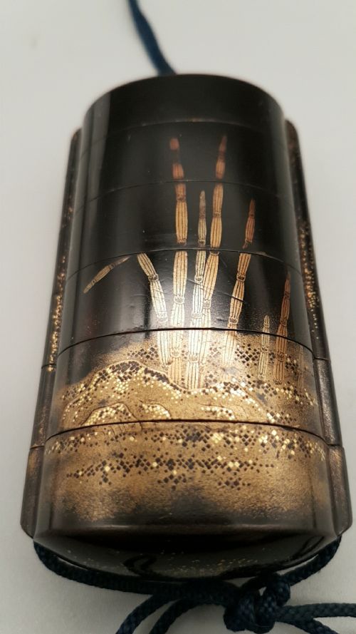 japanese meiji 19thc fivecase gold black lacquer inro - CATEGORY: ANTIQUE MISCELLANEOUS - DATED 19TH CENTURY