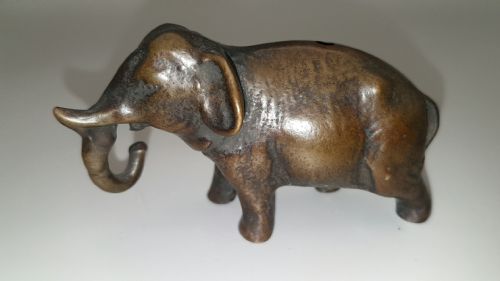 charming antique 19thc japanese bronze elephant water dropper - CATEGORY: ANTIQUE METAL - DATED 19TH CENTURY