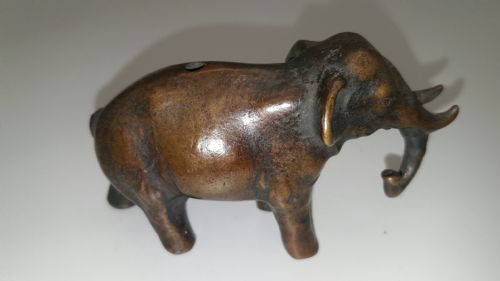 CHARMING ANTIQUE 19THC JAPANESE BRONZE ELEPHANT WATER DROPPER - ADDITIONAL PHOTO 1