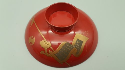 THREE EXQUISITE JAPANESE MEIJI 19THC LACQUER SAKE CUPS - ADDITIONAL PHOTO 6