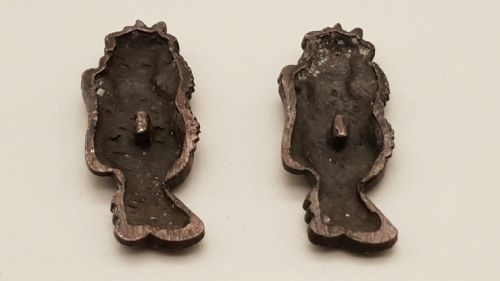 EXCELLENT PAIR OF JAPANESE EDO 18THC BRONZE MENUKI OF LADIES IN KIMONOS - ADDITIONAL PHOTO 3