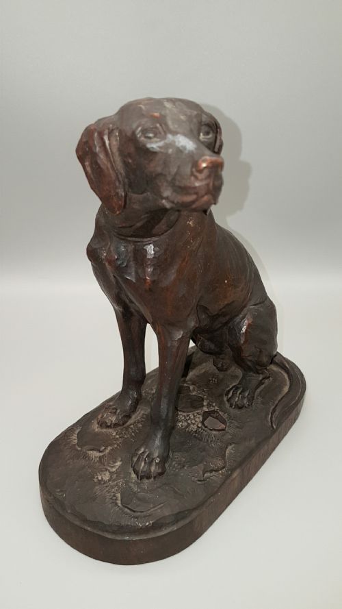 FINE QUALITY VINTAGE CARVED WOODEN FIGURE OF A STANDING HUNTING DOG BY HANS HUGGLERSEILER 18801975 - ADDITIONAL PHOTO 1