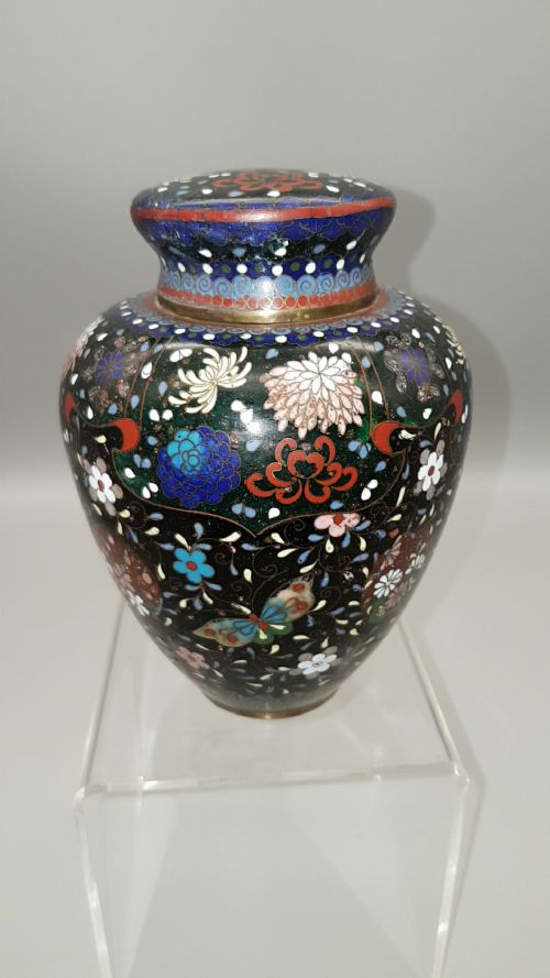 JAPANESE MEIJI 19THC CLOISONNE JAR WITH LID - ADDITIONAL PHOTO 2