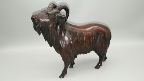 superb japanese vintage showa early 20thc bronze of a goat - CATEGORY: ANTIQUE METAL - DATED 1910