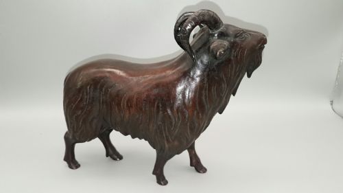 SUPERB JAPANESE VINTAGE SHOWA EARLY 20THC BRONZE OF A GOAT - ADDITIONAL PHOTO 1